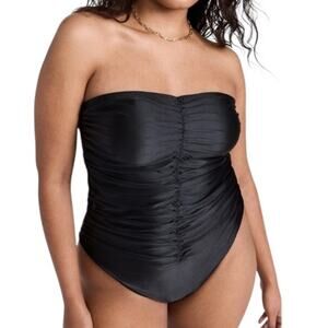 Good American strapless ruched one piece black size 6 (3XL)